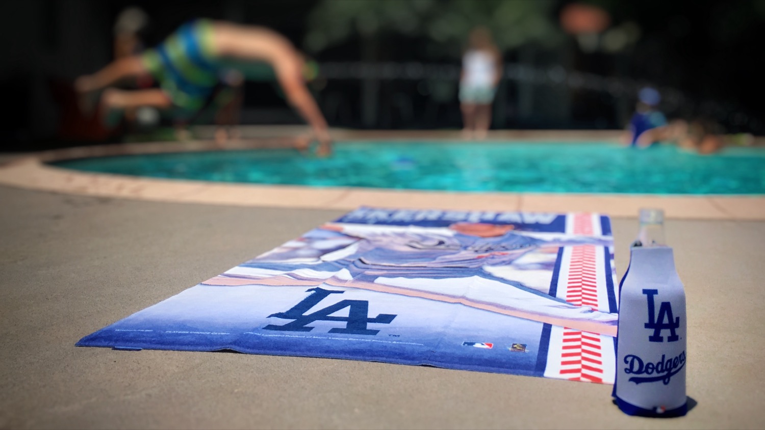 Officially licensed Los Angeles Dodgers beach towel and bottle koozie